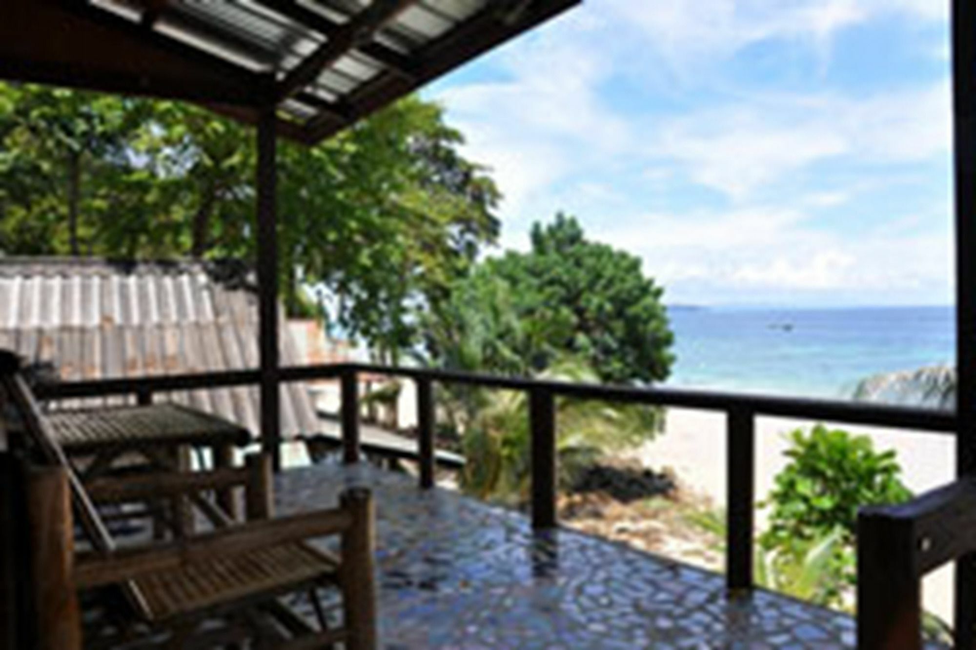 Tohko Beach Resort 皮皮岛 外观 照片